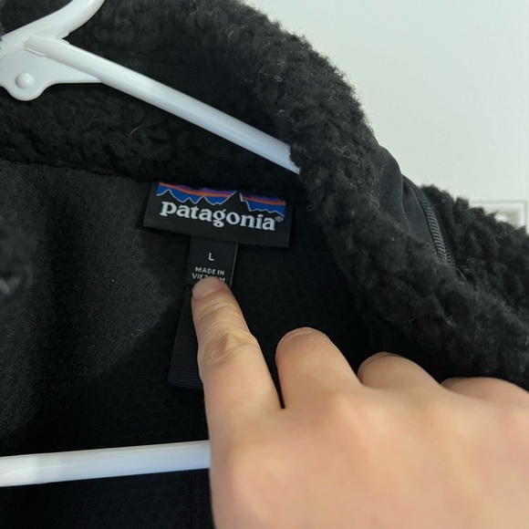 2 Patagonia fleece zip up jacket - Picture 2 of 7
